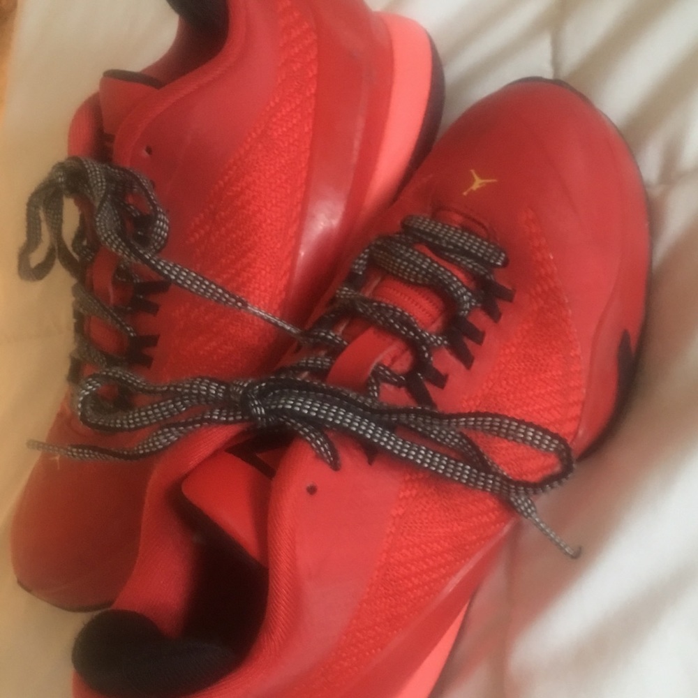 Nike 5.5Y shoe